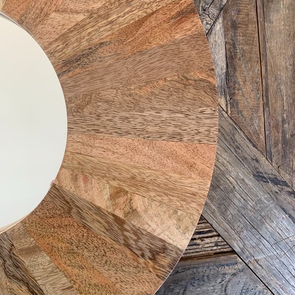 Round Reclaimed Wood Mirror | Circular | 17.8" Dia - Picture 4 of 12